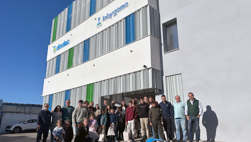 Dinotec abre sus puertas a los más pequeños en el marco de su 50 aniversario