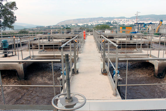 Estación de tratamiento de aguas residuales urbanas