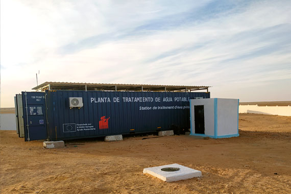 Planta portátil de tratamiento de agua en desierto