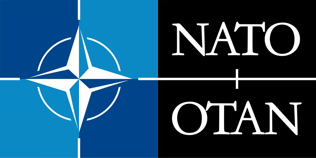 Logotipo de la OTAN con rosa de los vientos